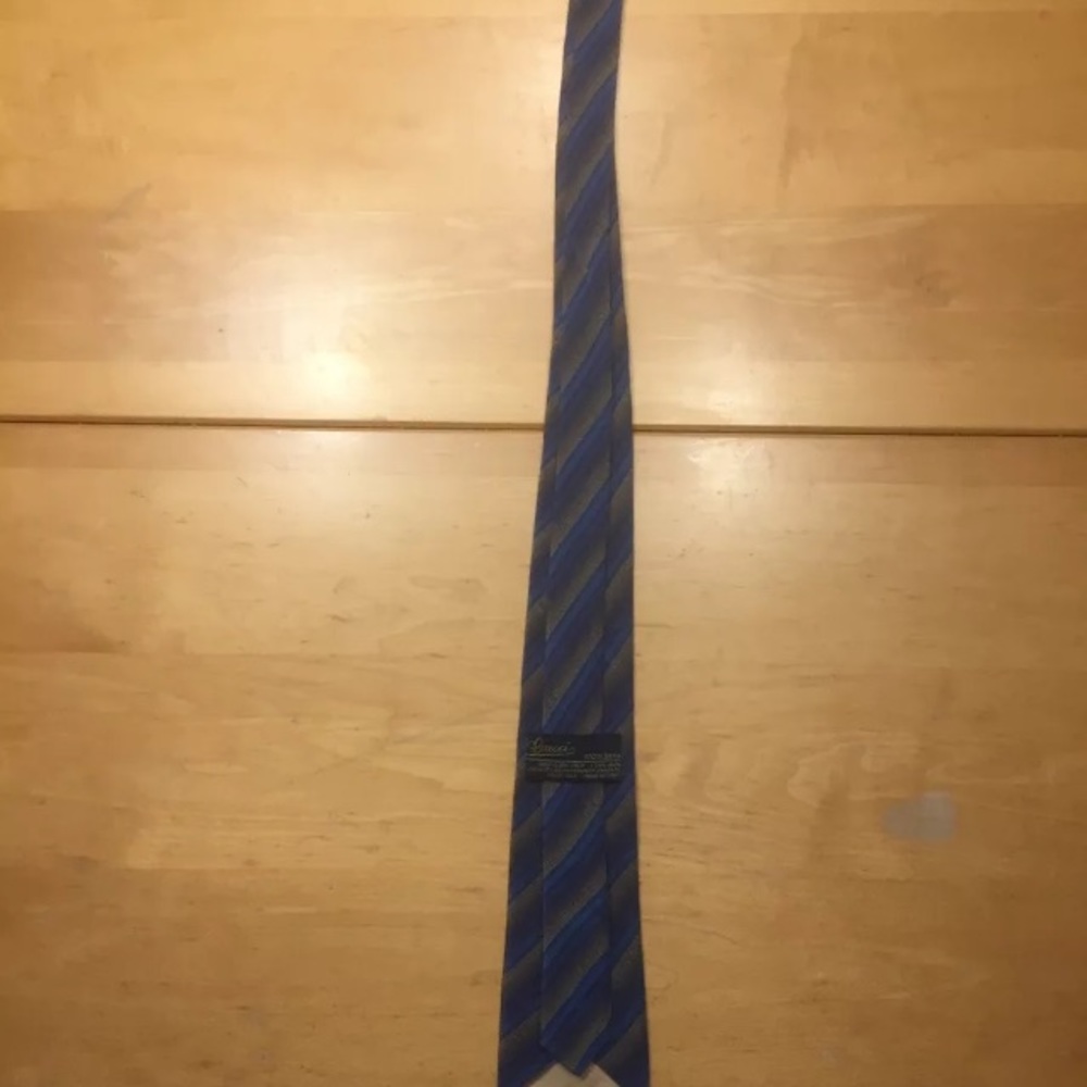 Vintage Gucci Necktie, blue, striped, silk